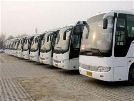 鄭州大巴車租賃7月8月旅游旺季就找河南鄭州中原旅游大巴汽車出租